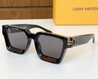 Louis Vuitton High Quality Sunglasses 916