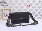 Gucci Normal Quality Handbags 196