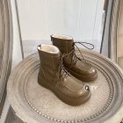 UGG Women's Shoes 830