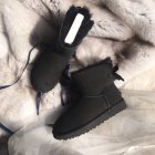 UGG Women's Shoes 303