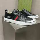 Gucci Men's Shoes 526