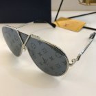 Louis Vuitton High Quality Sunglasses 656