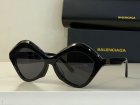 Balenciaga High Quality Sunglasses 284