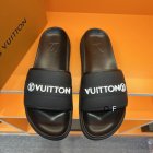 Louis Vuitton Men's Slippers 357