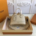 Louis Vuitton Original Quality Handbags 975
