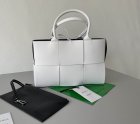 Bottega Veneta Original Quality Handbags 612