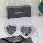 Valentino High Quality Sunglasses 581