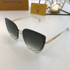 Louis Vuitton High Quality Sunglasses 678