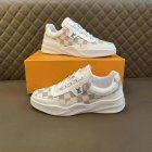Louis Vuitton Men's shoes 94