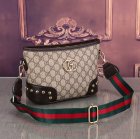 Gucci Normal Quality Handbags 04