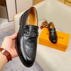 Louis Vuitton Men's shoes 1641