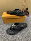 Louis Vuitton Men's Slippers 204