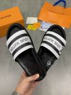 Louis Vuitton Men's Slippers 574