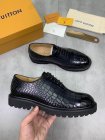 Louis Vuitton Men's shoes 1612