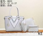 MICHAEL KORS Normal Quality Handbags 42