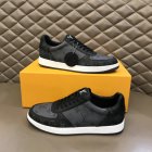 Louis Vuitton Men's shoes 120