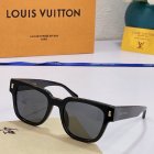 Louis Vuitton High Quality Sunglasses 5447