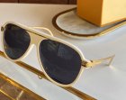 Louis Vuitton High Quality Sunglasses 194