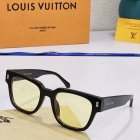 Louis Vuitton High Quality Sunglasses 5445