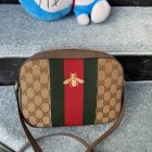 Gucci High Quality Handbags 696