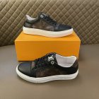 Louis Vuitton Men's shoes 315