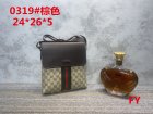 Gucci Normal Quality Handbags 320