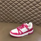 Louis Vuitton Men's shoes 945