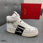 Valentino Men's Shoes 239