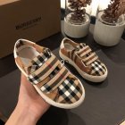 Burberry Kids Shoes 35