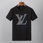 Louis Vuitton Men's T-shirts 922
