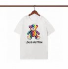 Louis Vuitton Men's T-shirts 722