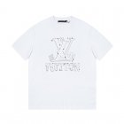 Louis Vuitton Men's T-shirts 261