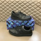 Louis Vuitton Men's shoes 310