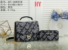 MICHAEL KORS Normal Quality Handbags 62