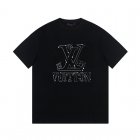 Louis Vuitton Men's T-shirts 260