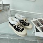 UGG Women's Shoes 323