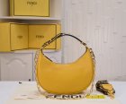 Fendi High Quality Handbags 305