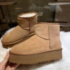 UGG Women's Shoes 404