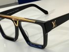 Louis Vuitton High Quality Sunglasses 5379