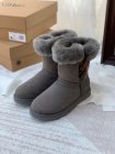 UGG Women's Shoes 370