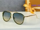 Louis Vuitton High Quality Sunglasses 5206