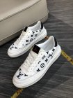 Louis Vuitton Men's shoes 225
