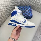 Louis Vuitton Men's shoes 974