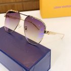 Louis Vuitton High Quality Sunglasses 913