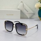 Valentino High Quality Sunglasses 560