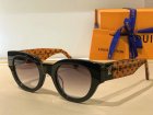 Louis Vuitton High Quality Sunglasses 5492