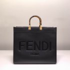 Fendi Original Quality Handbags 562