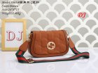 Gucci Normal Quality Handbags 399