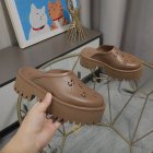 Gucci Women's Slippers 560