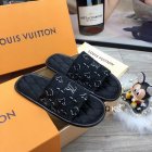 Louis Vuitton Women's Slippers 172
